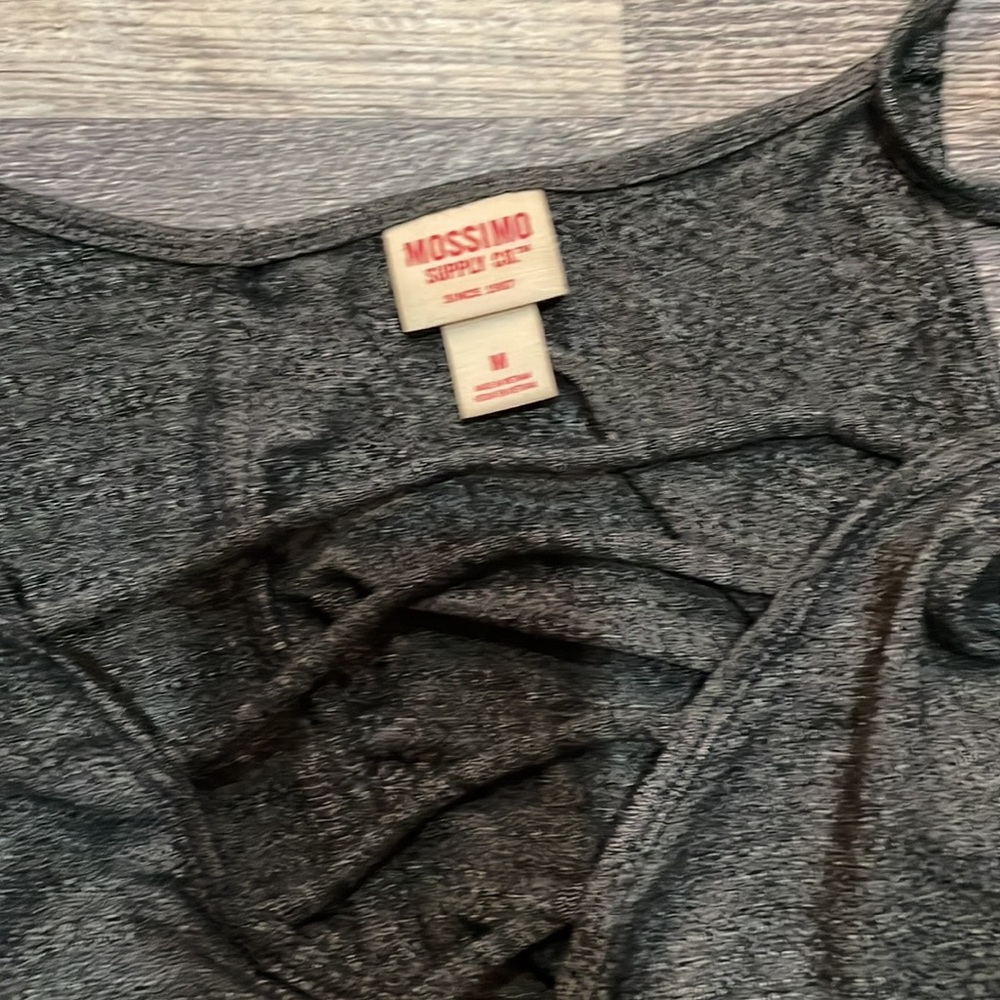Gray romper - Picture 3 of 3